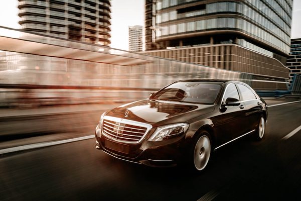 Mercedes S-Class na ceste